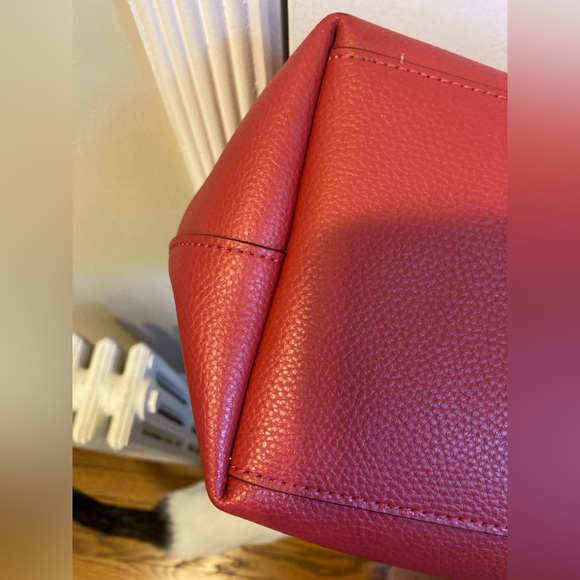 Coach Red pebbled Central Tote With Zip E1922-69424 - Picture 7 of 8